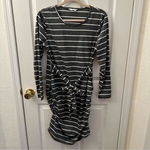 Women’s Maternity Dress Size L